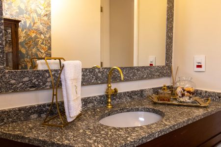 Apartamento para alugar com 190m², 3 quartos e 2 vagasLavabo