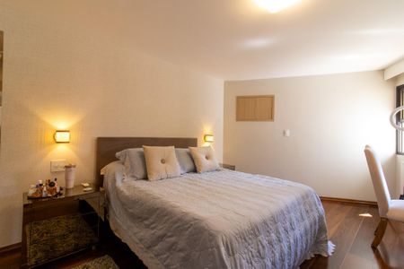 Apartamento para alugar com 190m², 3 quartos e 2 vagasSuite