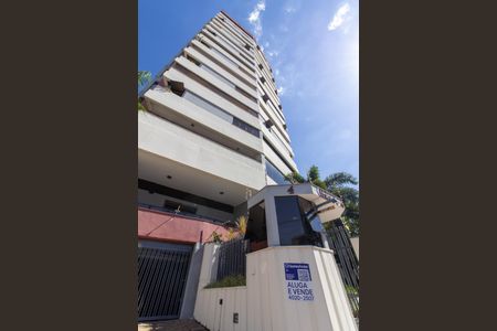 Apartamento para alugar com 190m², 3 quartos e 2 vagasFachada