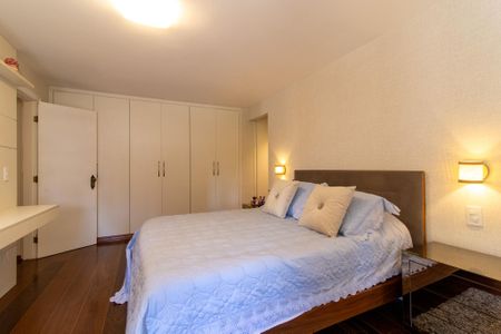 Apartamento para alugar com 190m², 3 quartos e 2 vagasSuite