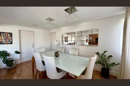 Foto 03 de apartamento para alugar com 3 quartos, 124m² em Itaim Bibi, São Paulo