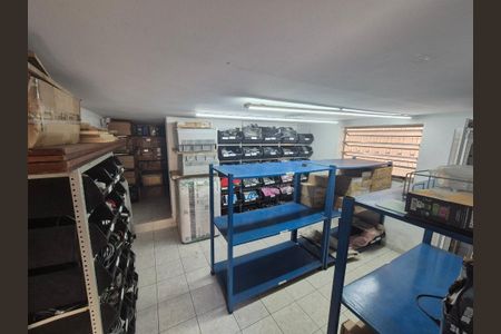 Casa à venda com 200m², 3 quartos e 1 vagaFoto 25