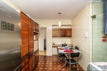 Apartamento para alugar com 167m², 4 quartos e 2 vagas Apartamento para alugar com 167m², 4 quartos e 2 vagasFoto 08