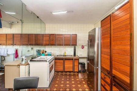 Apartamento para alugar com 167m², 4 quartos e 2 vagas Apartamento para alugar com 167m², 4 quartos e 2 vagasFoto 09