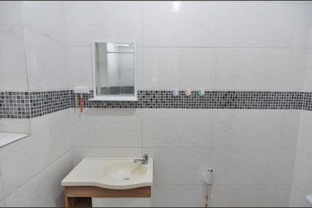 Casa para alugar com 120m², 3 quartos e sem vaga Casa para alugar com 120m², 3 quartos e sem vagaBanheiro Social