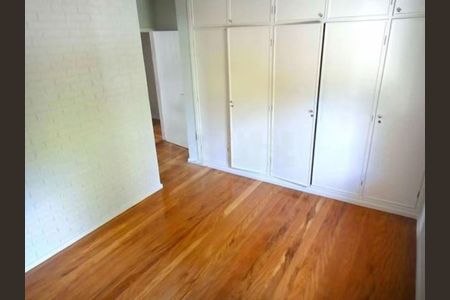 Foto 14 de casa para alugar com 4 quartos, 900m² em Jardim Viana, São Paulo