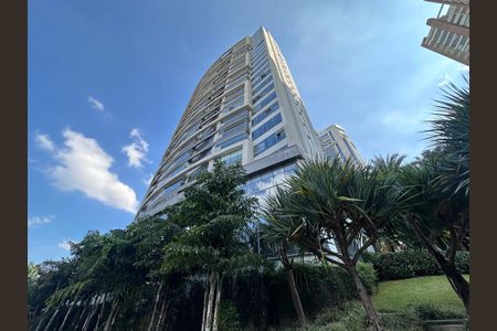 Apartamento para alugar com 70m², 2 quartos e 2 vagasFachada