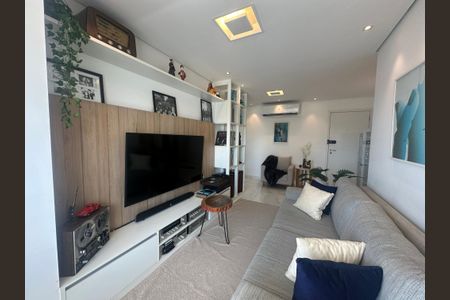 Apartamento para alugar com 70m², 2 quartos e 2 vagasSala