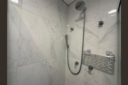 Apartamento para alugar com 70m², 2 quartos e 2 vagasBanheiro da Suíte