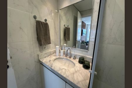 Apartamento para alugar com 70m², 2 quartos e 2 vagasBanheiro da Suíte