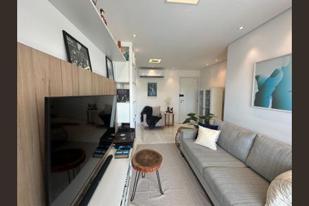 Apartamento para alugar com 70m², 2 quartos e 2 vagasSala
