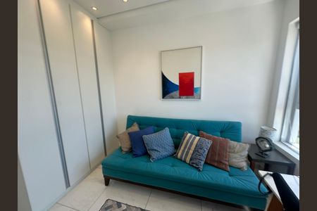 Apartamento para alugar com 70m², 2 quartos e 2 vagasQuarto