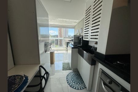 Apartamento para alugar com 70m², 2 quartos e 2 vagasÁrea de Serviço