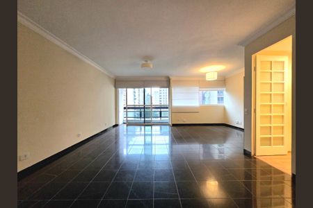 Apartamento para alugar com 118m², 2 quartos e 2 vagas Apartamento para alugar com 118m², 2 quartos e 2 vagasSala