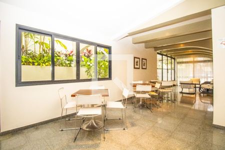 Apartamento para alugar com 118m², 2 quartos e 2 vagas Apartamento para alugar com 118m², 2 quartos e 2 vagasÁrea comum - Salão de festas