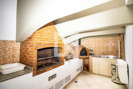 Apartamento para alugar com 118m², 2 quartos e 2 vagas Apartamento para alugar com 118m², 2 quartos e 2 vagasÁrea comum - Churrasqueira