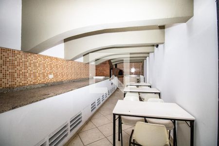 Apartamento para alugar com 118m², 2 quartos e 2 vagas Apartamento para alugar com 118m², 2 quartos e 2 vagasÁrea comum - Churrasqueira