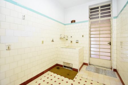 Casa à venda com 315m², 4 quartos e 3 vagaslavanderia