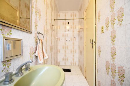 Casa à venda com 315m², 4 quartos e 3 vagasbanheiro 2