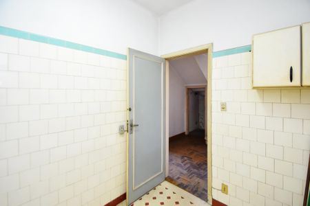 Casa à venda com 315m², 4 quartos e 3 vagaslavanderia