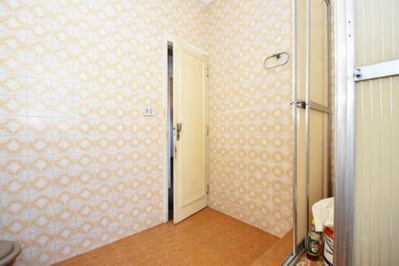 Casa à venda com 315m², 4 quartos e 3 vagasbanheiro 