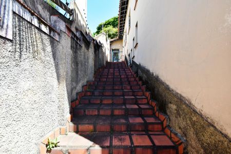 Casa à venda com 315m², 4 quartos e 3 vagaslateral da casa