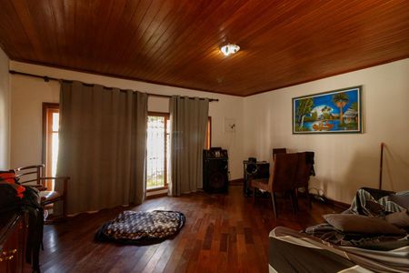 Sala de casa à venda com 3 quartos, 130m² em Vila Irmaos Arnoni, São Paulo