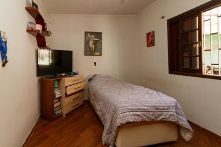 Casa à venda com 130m², 3 quartos e 3 vagasQuarto 2