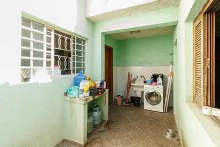 Casa à venda com 130m², 3 quartos e 3 vagasÁrea de Serviço