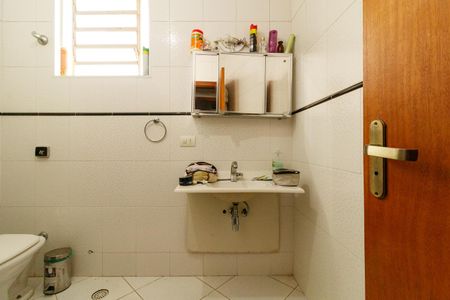 Casa à venda com 130m², 3 quartos e 3 vagasBanheiro