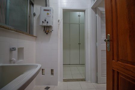 Apartamento para alugar com 97m², 3 quartos e 2 vagas Apartamento para alugar com 97m², 3 quartos e 2 vagasÁrea de Serviço