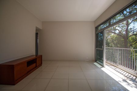 Apartamento para alugar com 97m², 3 quartos e 2 vagas Apartamento para alugar com 97m², 3 quartos e 2 vagasSala