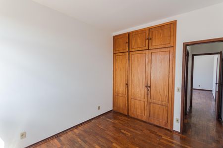 Apartamento para alugar com 75m², 3 quartos e 1 vaga Apartamento para alugar com 75m², 3 quartos e 1 vagaQuarto 2