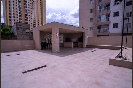 Apartamento à venda com 42m², 2 quartos e 1 vaga Apartamento à venda com 42m², 2 quartos e 1 vagaÁrea comum - Churrasqueira