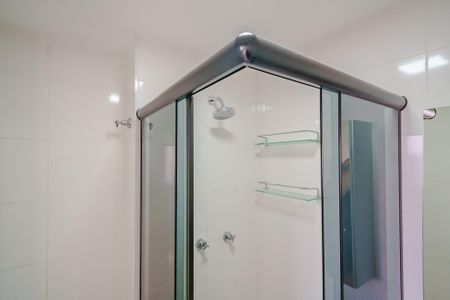 Apartamento à venda com 42m², 2 quartos e 1 vaga Apartamento à venda com 42m², 2 quartos e 1 vagaBanheiro