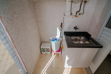 Apartamento à venda com 42m², 2 quartos e 1 vaga Apartamento à venda com 42m², 2 quartos e 1 vagaÁrea de Serviço