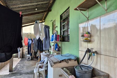 Casa à venda com 92m², 3 quartos e 6 vagas Casa à venda com 92m², 3 quartos e 6 vagasÁrea de Serviço