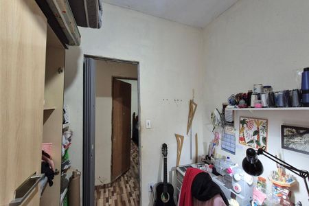 Casa à venda com 92m², 3 quartos e 6 vagas Casa à venda com 92m², 3 quartos e 6 vagasQuarto 2