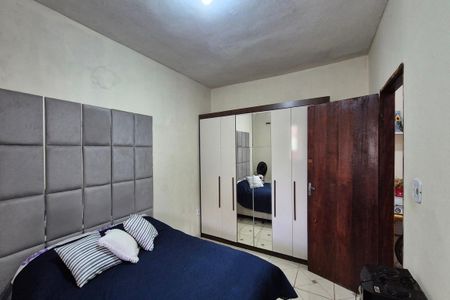 Casa à venda com 92m², 3 quartos e 6 vagas Casa à venda com 92m², 3 quartos e 6 vagasQuarto 1