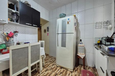 Casa à venda com 92m², 3 quartos e 6 vagas Casa à venda com 92m², 3 quartos e 6 vagasCozinha