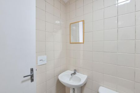 Apartamento para alugar com 50m², 2 quartos e sem vaga Apartamento para alugar com 50m², 2 quartos e sem vagaBanheiro Social