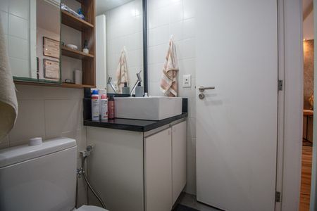 Apartamento à venda com 75m², 2 quartos e 1 vagaBanheiro