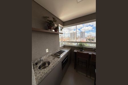 Apartamento para alugar com 59m², 2 quartos e 2 vagas Apartamento para alugar com 59m², 2 quartos e 2 vagasVaranda