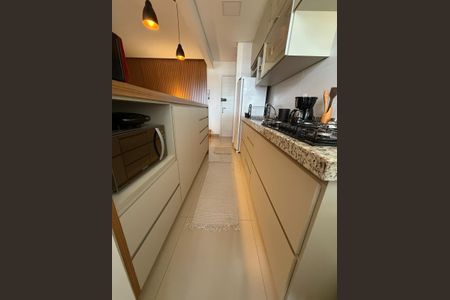 Apartamento para alugar com 59m², 2 quartos e 2 vagas Apartamento para alugar com 59m², 2 quartos e 2 vagasCozinha