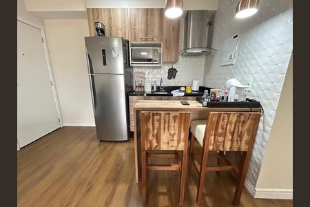 Apartamento para alugar com 55m², 2 quartos e 1 vaga Apartamento para alugar com 55m², 2 quartos e 1 vagaCozinha