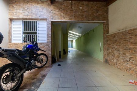 Casa para alugar com 135m², 2 quartos e 2 vagas Casa para alugar com 135m², 2 quartos e 2 vagasGaragem