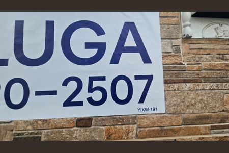 Casa para alugar com 135m², 2 quartos e 2 vagas Casa para alugar com 135m², 2 quartos e 2 vagasFachada - plaquinha