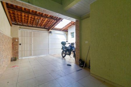 Casa para alugar com 135m², 2 quartos e 2 vagas Casa para alugar com 135m², 2 quartos e 2 vagasGaragem