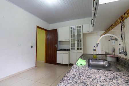 Casa para alugar com 135m², 2 quartos e 2 vagas Casa para alugar com 135m², 2 quartos e 2 vagasCozinha