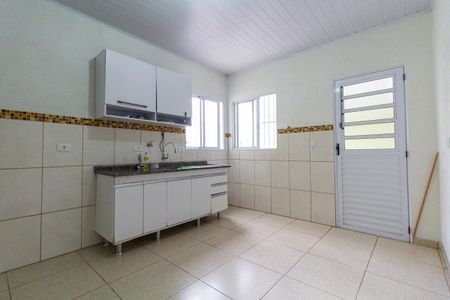 Casa para alugar com 135m², 2 quartos e 2 vagas Casa para alugar com 135m², 2 quartos e 2 vagasCozinha